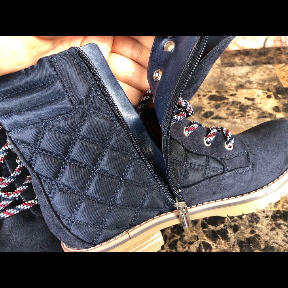 NEW Tommy Hilfiger Women's Onella Booties - Picture 4 of 11